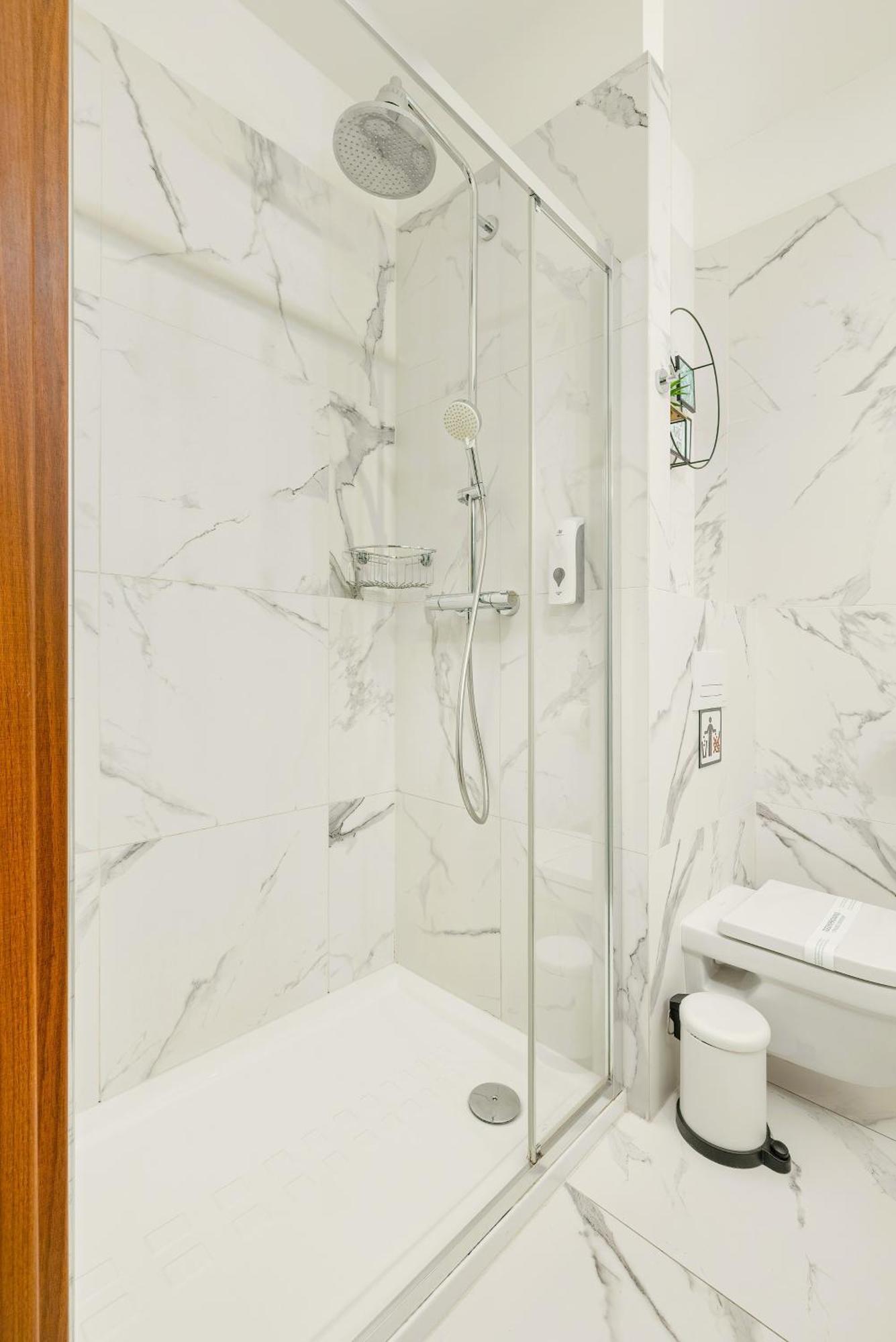 Aquamarina Onyx Miedzyzdroje Z Parkingiem By Rent Like Home Kültér fotó