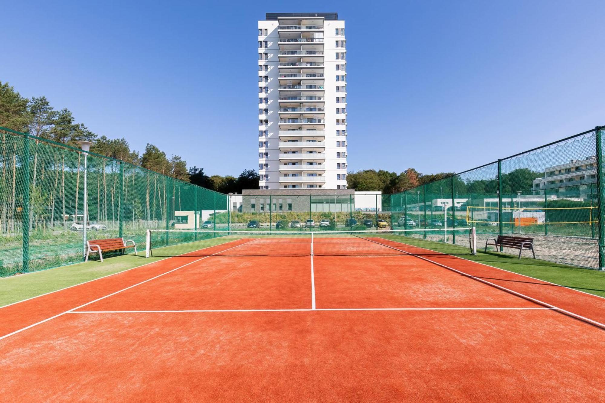 Aquamarina Onyx Miedzyzdroje Z Parkingiem By Rent Like Home Kültér fotó